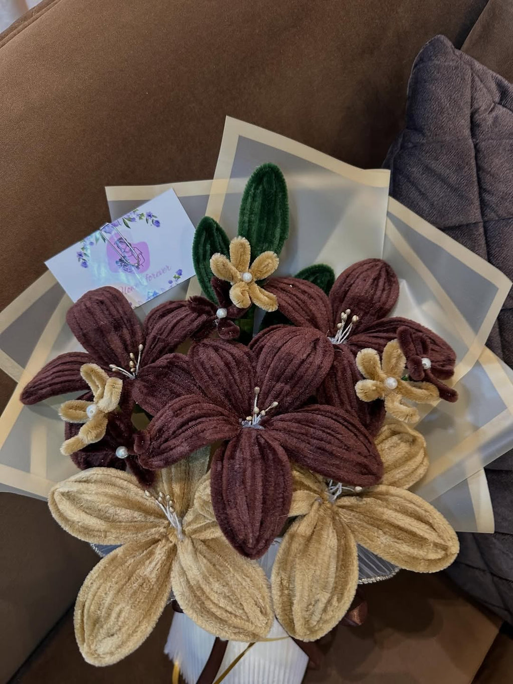 Earth-toned blooms