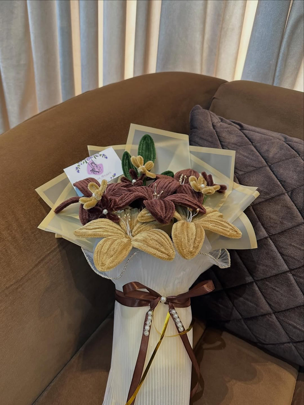 Earth-toned blooms